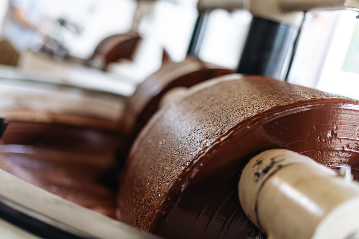 melenger wheel refining cocoa beans for chocolate bars 